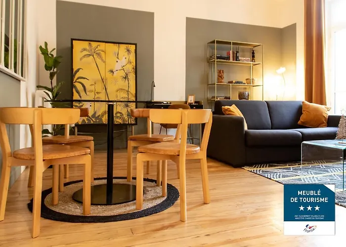 Magnolia : Superbe Deux-Pieces Quartier Du Chateau