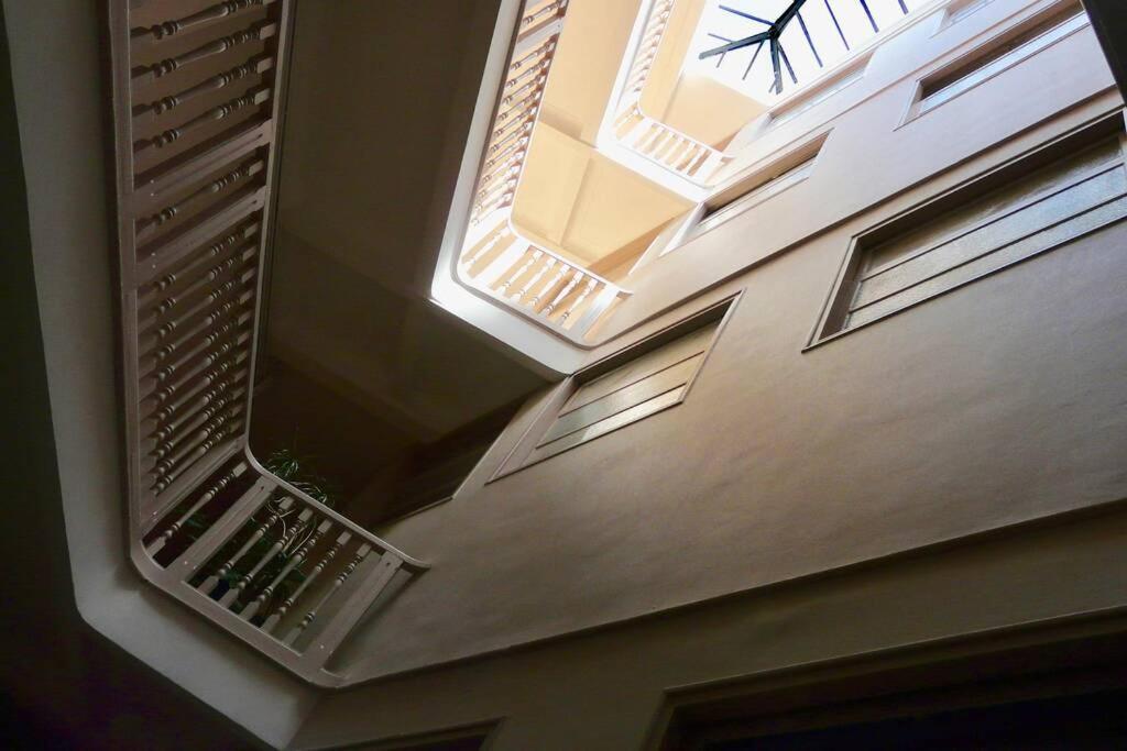 Magnolia : Superbe Deux-pieces Quartier Du Chateau *